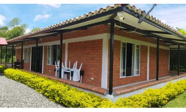 Casa campestre para la venta en el sector de la Palmilla, Pereira!