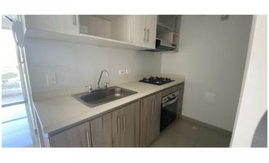 Moderno Apartamento en Zona Residencial con Vista a las Montañas
