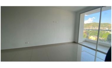 Moderno Apartamento en Zona Residencial con Vista a las Montañas