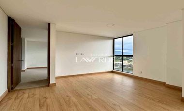 Apartamento en venta de 77m2 con vista exterior