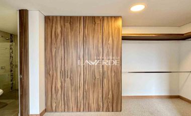 Apartamento en venta de 77m2 con vista exterior