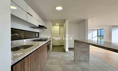 Apartamento en venta de 77m2 con vista exterior