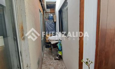 Casa en Venta en Carlos Valdovinos / Pintor Reszka