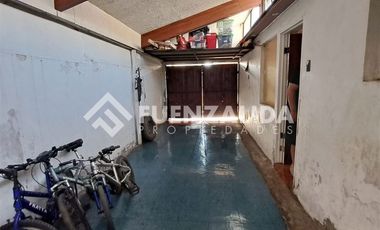 Casa en Venta en Carlos Valdovinos / Pintor Reszka