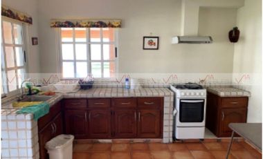 Santa Elena Cienega de Flores