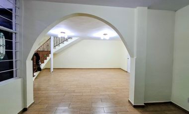 VENTA CASA CERCA CENTRAL DE ABASTOS