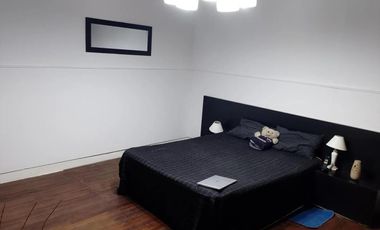 Casa en venta - 3 Dormitorios 1 Baño - Quilmes