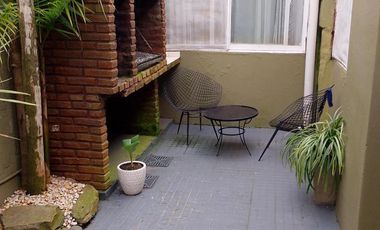 Casa en venta - 3 Dormitorios 1 Baño - Quilmes