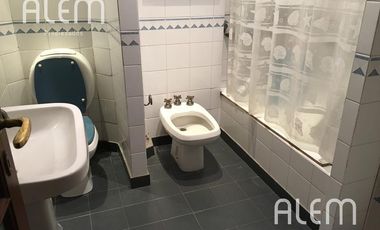 Casa en venta en Lomas | ideal uso profesional