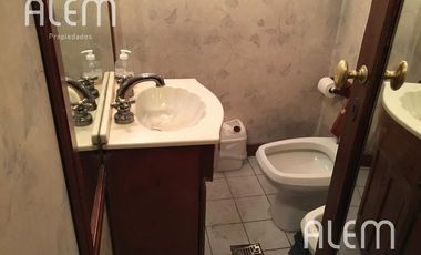 Casa en venta en Lomas | ideal uso profesional