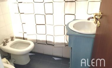 Casa en venta en Lomas | ideal uso profesional