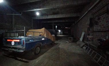 Casa  de 2 plantas, con Local, Galpón y 2 Departamentos en venta en Gregorio De Laferrere