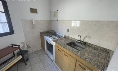 Venta departamento 2 ambientes con balcón en Wilde