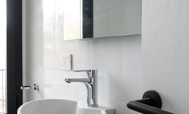 Tigre frente al rio, amplio departamento a estrenar, venta financiada, 2 ambientes c/parrilla