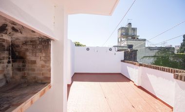Ph 5 ambientes con terraza y parrilla propias