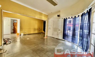 EXCELENTE PH EN PLANTA BAJA 5 AMB. APTO USO PROFESIONAL/COMERCIAL 140M2 APROX.