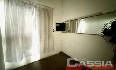 EXCELENTE PH EN PLANTA BAJA 5 AMB. APTO USO PROFESIONAL/COMERCIAL 140M2 APROX.