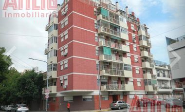 Departamento Nuñez 3ambientes Planta baja frente Av.Cramer y Garcia del rio
