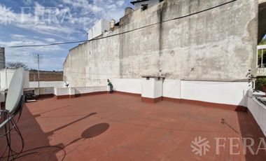 Venta casa 3 ambientes con patio en Sarandi