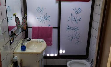 PH dos ambientes, patio y terraza.