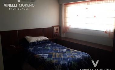 5 amb  cochera Las Lomitas