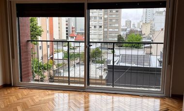 5 amb  cochera Las Lomitas