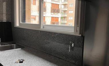 5 amb  cochera Las Lomitas