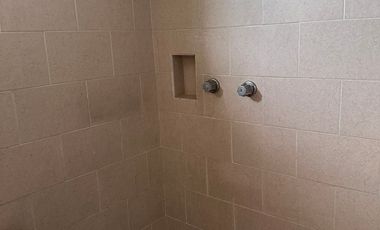 Venta de Casa con Local Comercial en Martín Carrera, CDMX