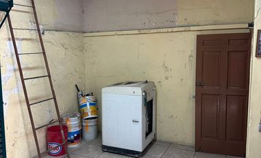 Venta de Casa con Local Comercial en Martín Carrera, CDMX