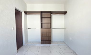 Venta de Casa de 2 Recámaras y 2 Plantas en Villa de Álvarez Colima