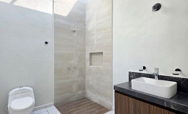 Venta de Casa de 2 Recámaras y 2 Plantas en Villa de Álvarez Colima