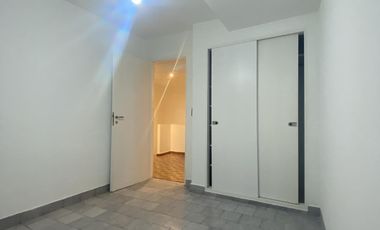 PH en alquiler- La Lucila- 3 amb, excelente ubicación