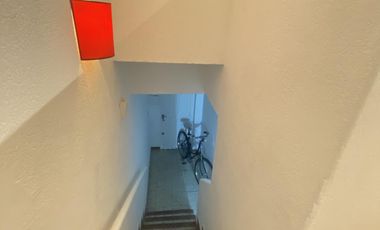 PH en alquiler- La Lucila- 3 amb, excelente ubicación