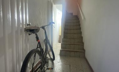 PH en alquiler- La Lucila- 3 amb, excelente ubicación