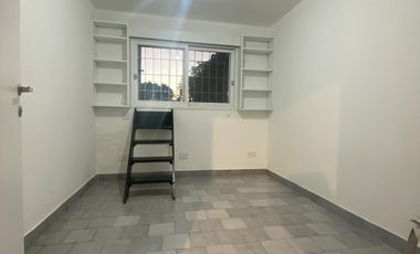 PH en alquiler- La Lucila- 3 amb, excelente ubicación