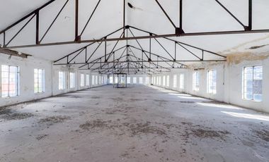 Galpón, montacarga, 3 pisos, Abasto, 3000 mt2