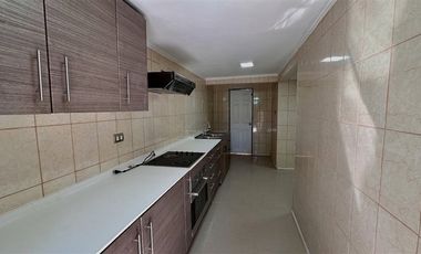 Casa en Venta en Av La Florida con Santa Julia