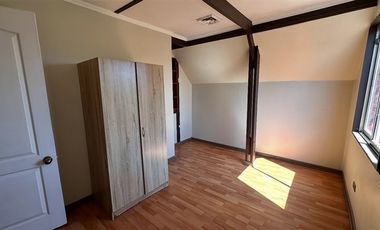 Casa en Venta en Av La Florida con Santa Julia