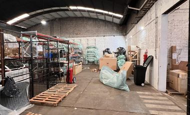 Galpón de 2100 M2 excelente ubicación