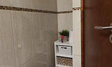 Casa moderna en Barrio San Carlos, 5 ambientes más estudio, terraza y gran parque