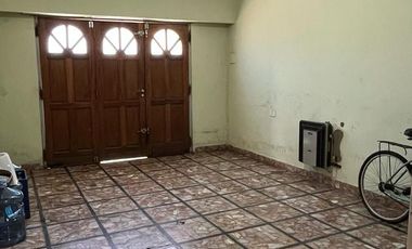 PH en venta - 2 Dormitorios 2 Baños - Berisso