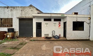 IMPORTANTE GALPON TIPO NAVE INDUSTRIAL O DEPOSITO DE 1020m2 CON OFICINAS