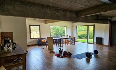 Casa en venta - 4 Dormitorios 3 Baños - Chapadmalal