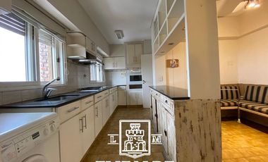 Constitucion y Quirno Costa - Piso alto luminoso con coch y baul - San Fernando