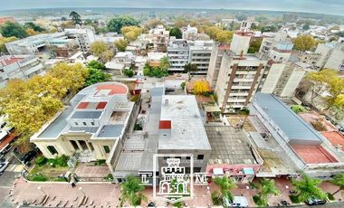Constitucion y Quirno Costa - Piso alto luminoso con coch y baul - San Fernando