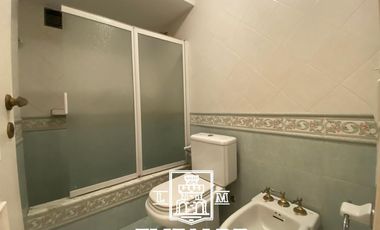 Constitucion y Quirno Costa - Piso alto luminoso con coch y baul - San Fernando