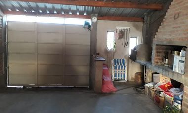 Casa en venta - 2 Dormitorios 2 Baños - La Punta