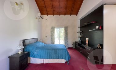 Casa en venta - Barrio Saint Thomas Sur, Canning