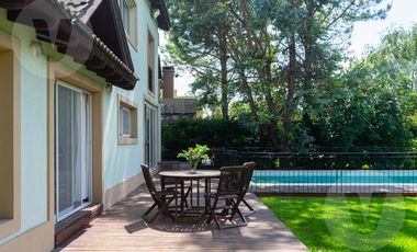 Casa en venta - Barrio Saint Thomas Sur, Canning