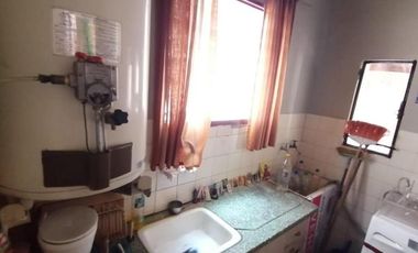 Chalet de tres ambientes y dependencias muy bien ubicado